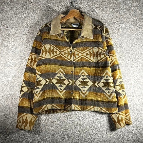 American Vintage Jackets & Blazers - Vintage women's Aztec tapestry style button up cropped style chore jacket